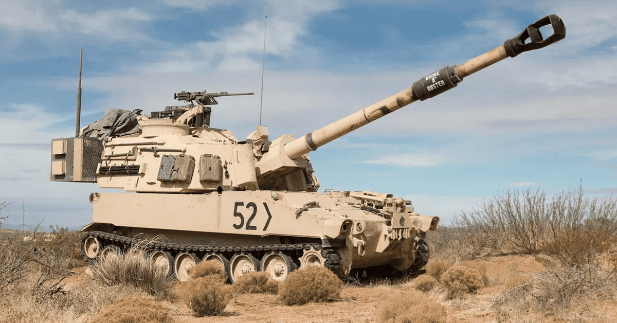 Understanding the Current Inventory: How Many Tanks Does the US have in its Military Arsenal? - top government contractors M109 Paladin