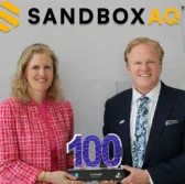 Jim Garrettson Presents 2024 Wash100 Award to SandboxAQ’s Jen Sovada